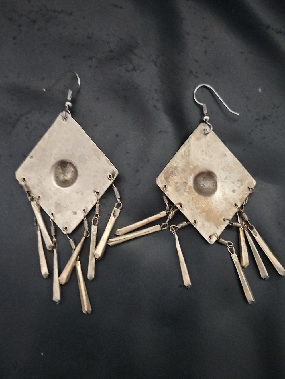 Sterling Silver Dangle Post Earrings Southwestern Feather Charm Square Vintage. - Picture 3 of 6